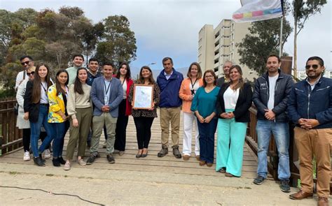 SEREMI del Medio Ambiente entrega certificación ambiental a Ilustre