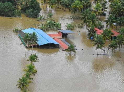 Kerala floods: Businesses may have to return GST credit on destroyed ...