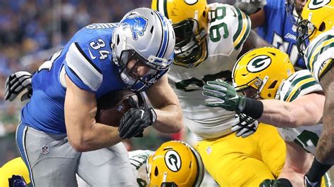 Lions-Packers rivalry makes appearance at RNC meeting