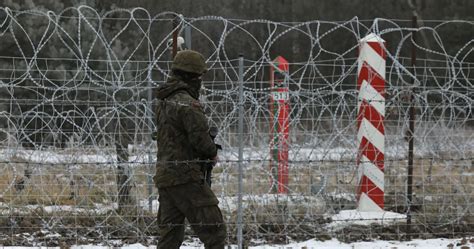 Granica polsko białoruska Niespokojnie na granicy SG Migranci