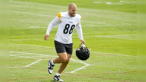 Pat Freiermuth Focus Of Steelers' Passing Game During First Practice ...