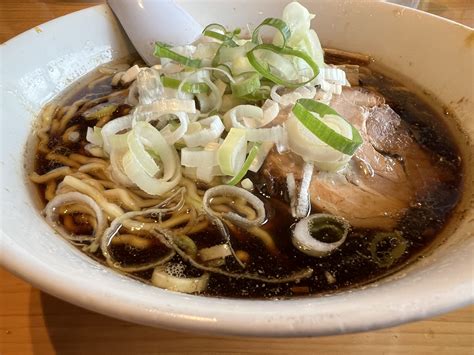 「富山のラーメン店」人気ランキングtop20！ 第1位は「貪瞋癡」【2023年11月23日時点の評価／ラーメンデータベース】（17