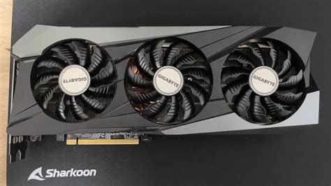 grafična kartica Nvidia RTX 3070 TI Gigabyte