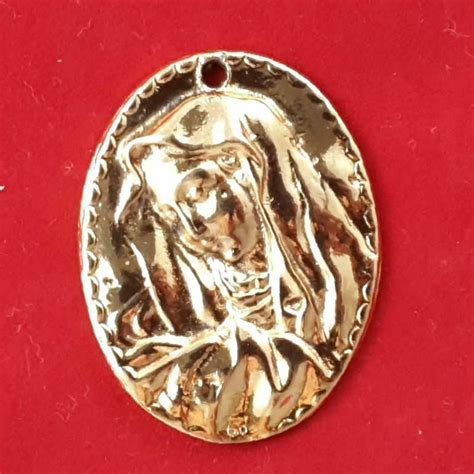 Virgin Mary Gold Or Silver Plated Oval Medal Vaticanum