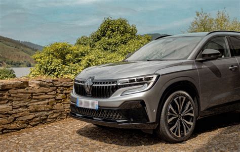 Renault Espace E Tech Full Hybrid Esprit Alpine Confort Et