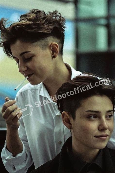 Discover 120 Lesbian Haircuts 2025 And Queer Hair Ideas Undercut Styles Nonbinary Hair