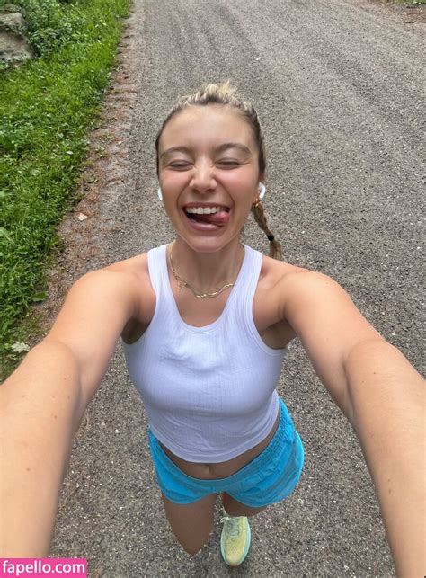 Genevieve Hannelius Ghannelius Nude Leaked Photo 203 Fapello