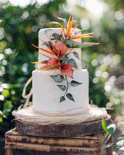 Tropical Wedding Ideas That Will Transform Your Big Day Into An Oasis