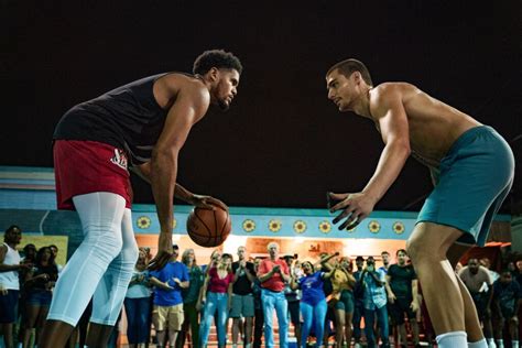 Hustle Review Adam Sandlers Netflix Basketball Drama Scores Los Angeles Times