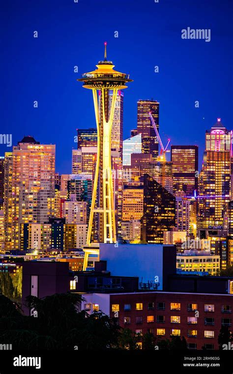 Seattle Space Needle Downtown Skyline From Kerry Park Washington