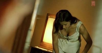 Sameera Reddy Hot Poses From Musafir Movie Saree Sexy Pictures