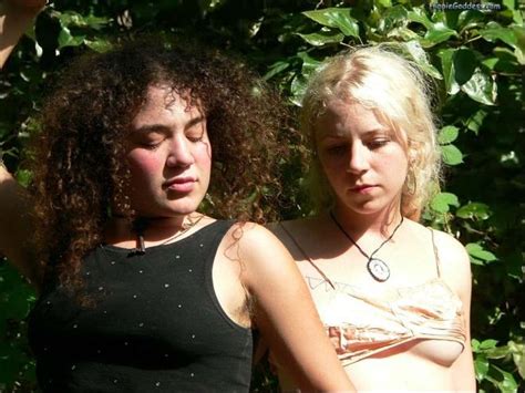 Hairy Oregon Hippie Chicks Play Naked Outdoors In The Woods Porn Pictures XXX Photos Sex