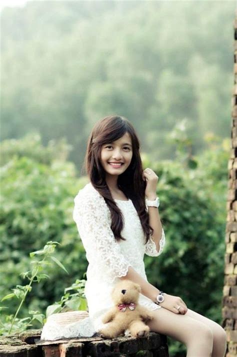 Hot girl bóng chuyền có tên độc lạ nhất Việt Nam từng sánh vai bên Sơn Tùng M TP Tạp chí