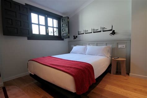 Hostel Complutum Alcal De Henares Barat Simo Quehoteles