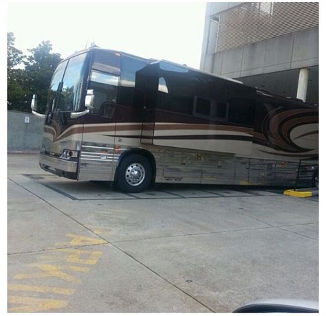 Tour Bus Hunter Hayes Prevost Bus Hunter Hayes Touring Vehicles Car