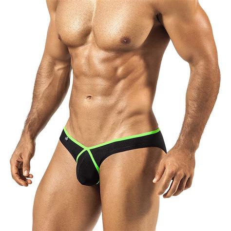 Bikini Joe Snyder PF