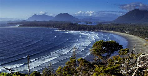 Tofino Surf Guide: Seasons and Beaches - Pacific Sands