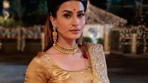 Pavitra Punia New Naagin Character Details Of Naagin 3 Naagin 3 Tv