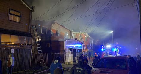 Incendio Destruye Una Vivienda Y Deja Otras Cuatro Con Da Os En Puerto