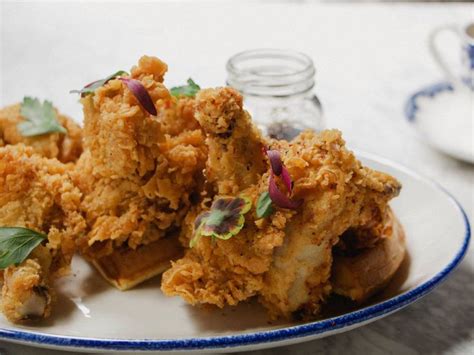 Chicago S Best Pieces Of Fried Chicken Food Network Recipes Fried