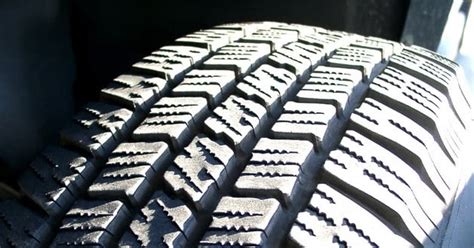 Feather Tire Wear