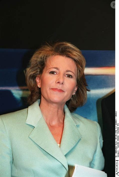 Photo Portrait Claire Chazal Plateau TF1 Journal Purepeople