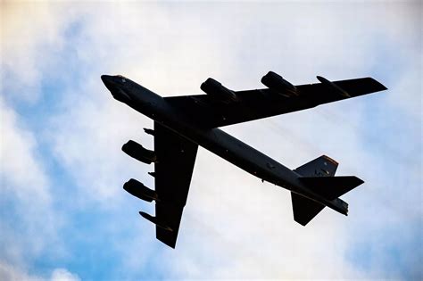 30 of the best B52 bomber pictures the USAF is willing to show you ...