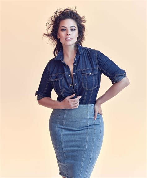 Plus Size Supermodel Ashley Graham Shows Us How To Make Denim Sexy In