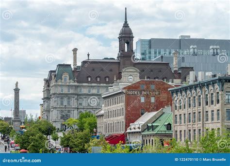 Vista Los Edificios Y Viejos Ayuntamiento De Montreal Montreal Imagen