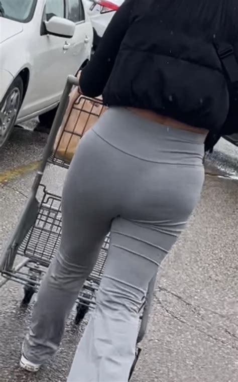 Hot Latina College Girl Tight Grey Leggings Video Spandex