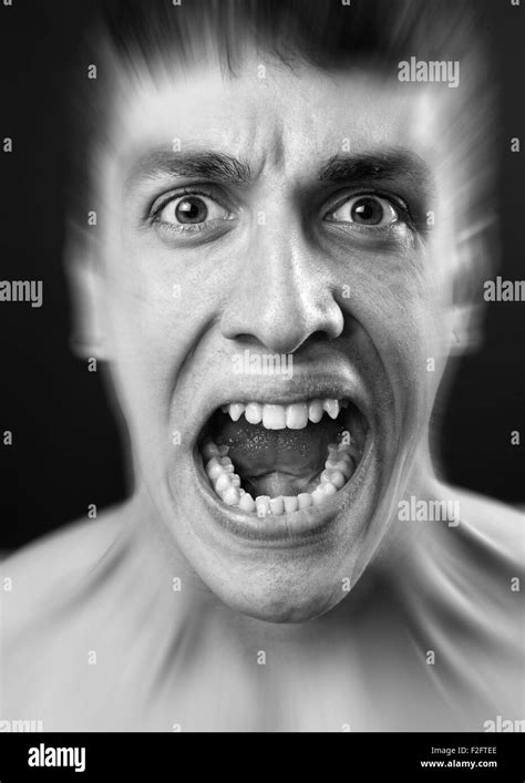 Visage De Peur Banque D Images Noir Et Blanc Alamy