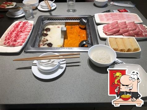 海底捞火锅 Haidilao Hot Pot Pakuwon Trade Center Surabaya Restaurant menu prices and reviews