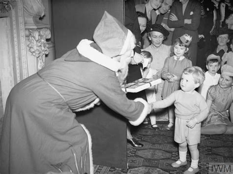 How Britain Celebrated Christmas During Ww2 Imperial War Museums