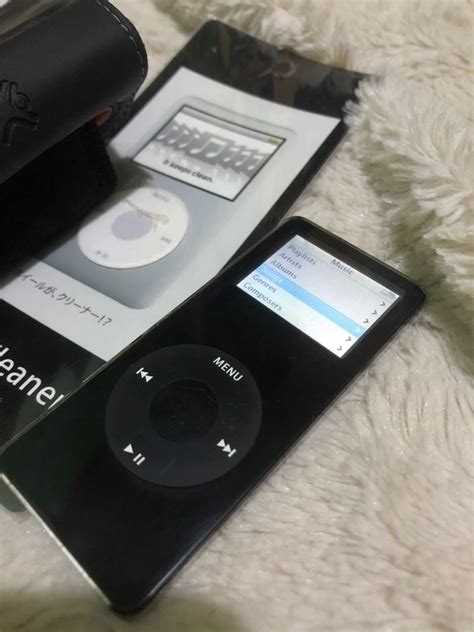 Ipod nano first gen 4gb set, Audio, Portable Music Players on Carousell