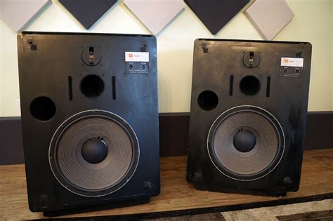 Jbl L300 Summit Floor Standing Speakers Excellent Working Updated Ebay