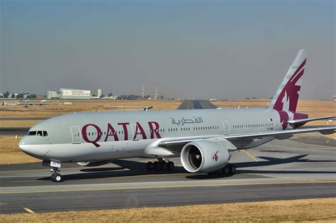 Qatar Airways Fleet Boeing 777 200lr Details And Pictures