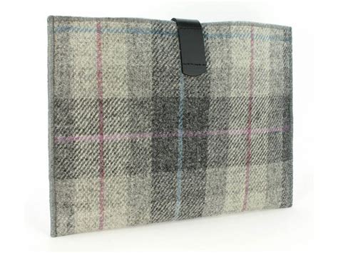 Officiële Harris Tweed Plaid Grey Tablet Sleeve 10 Inch