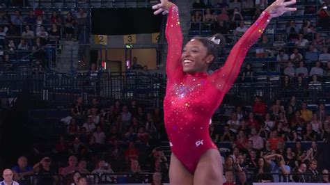 Simone Biles égale Le Record De Médailles Mondiales Rts Ch Sport