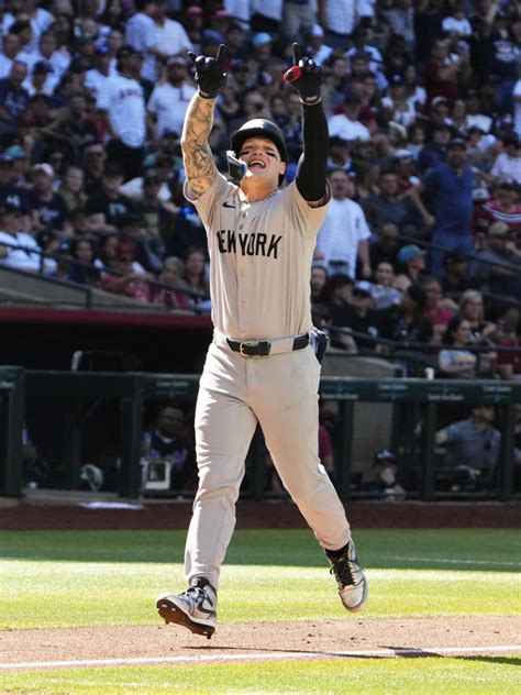 Alex Verdugo soaked in every second of his first Yankees home run