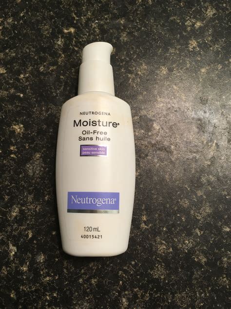 Neutrogena Oil-Free Moisture For Sensitive Skin reviews in Face Day Creams - ChickAdvisor