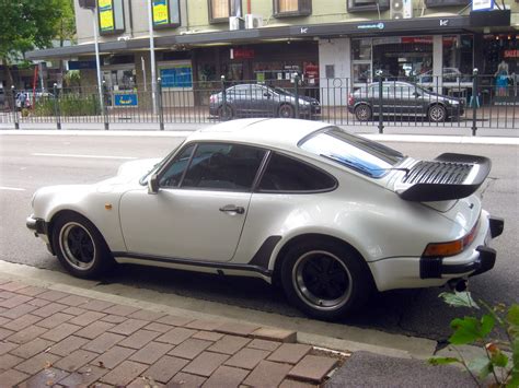 Aussie Old Parked Cars 1978 Porsche 911 Turbo 33 Litre 930