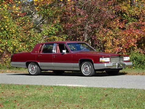 1992 Cadillac Fleetwood Brougham | Raleigh Classic Car Auctions