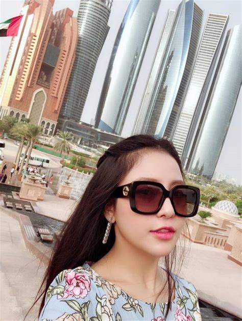 Hot girl Trâm Anh cô nàng xinh đẹp bình luận World Cup