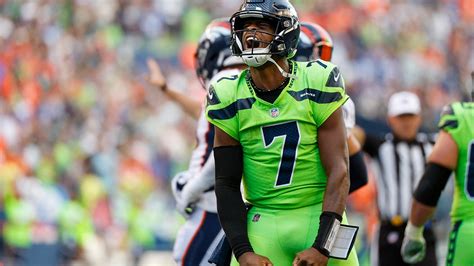 Geno Smith Fires Message To Critics After Seahawks Win They Wrote Me Off I Ain’t Write Back