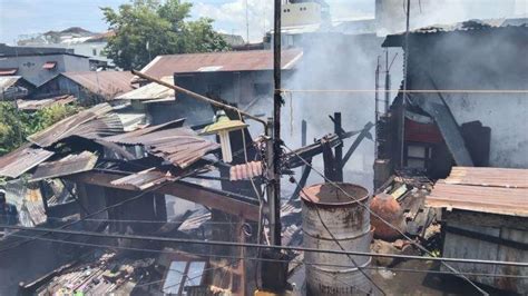 Puluhan Rumah Petak Di Jl Kangkung Timur Ludes Dilalap Api Pemadam