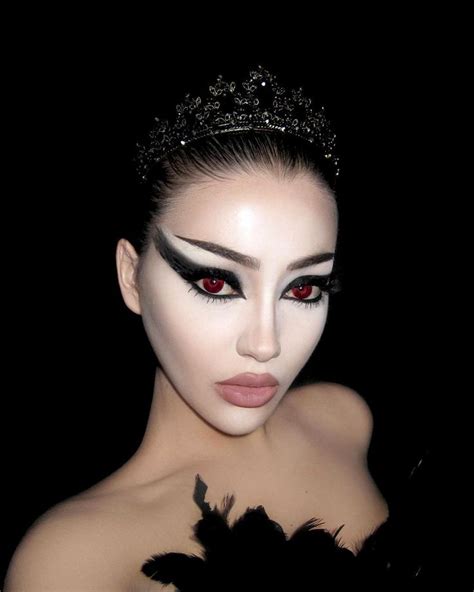 Isa On Instagram How About I Dance The Black Swan For You 🦢