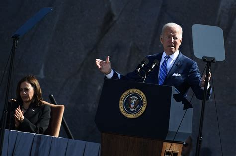 Biden Approval Sinks To New Low In Usa Today Suffolk Poll