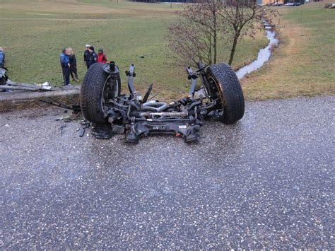 Auto Prallte Ber Br Ckengel Nder Bezirk Urfahr Umgebung