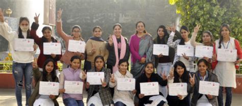 Kanya Maha Vidyalaya KMVites Bag A Grade In Online Training Kanya