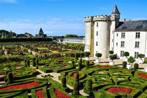 20 best castles in France and how to stay in one for free